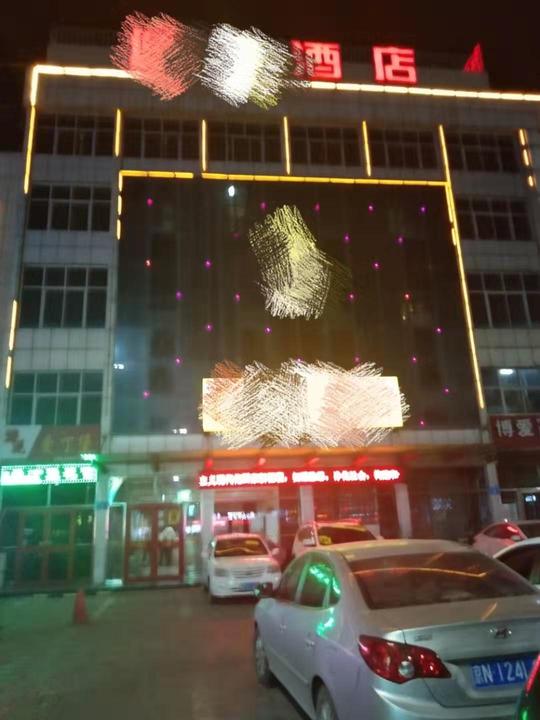 生意转让酒店宾馆地址:固安永定路配套设施:|客梯|货梯|中央空调