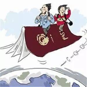 农民工来签合同并交纳服务费,然后雇人冒充使馆工作人员做电话回访
