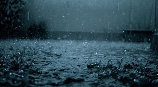 龙布峰针贴幕后骗局;我非常讨厌下雨天.因为疼痛.
