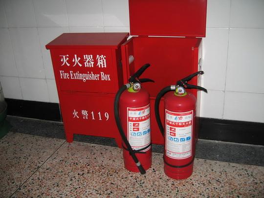 做好消防器材的检查与更换