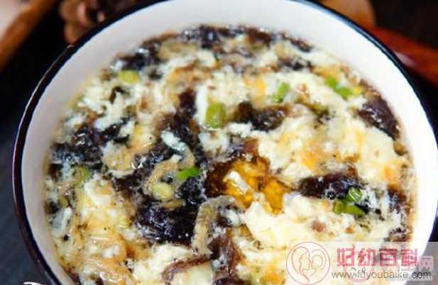 干紫菜是紫色的,炖汤后变成绿色,是买到假紫菜了吗