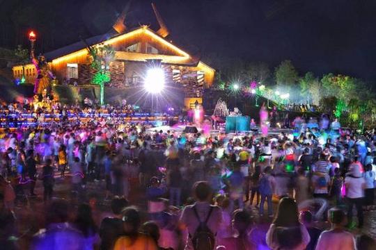 精彩回顾:木兰草原抖音嘉年华,万人大狂欢,