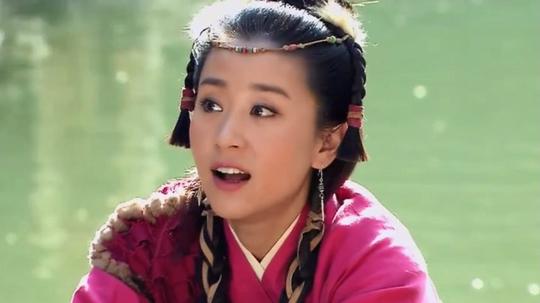 穆桂英挂帅:彩云知道穆桂英的想法，穆桂英已经喜欢上了杨宗保