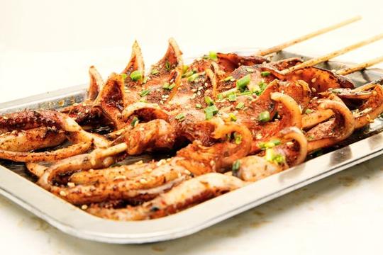 日食记烧烤加盟条件复杂吗投资有前景吗
