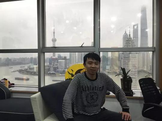 90后屌丝创业狗刘欣5年来办公室的变迁