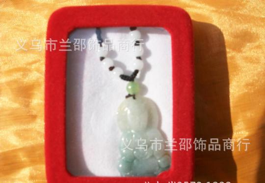 跑江湖热销产品十元抵债库存玉器七彩云南玉珠摆地摊创业货源