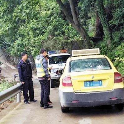 出租车接家人被罚记12分罚1000元交警:营运车辆与私家车不同