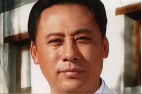 杨凡（内蒙古）