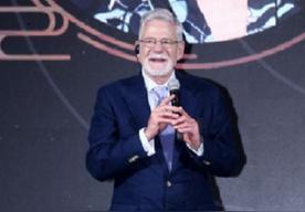 巴里&middot;M&middot;奥斯本