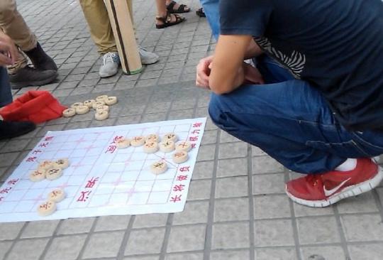 解析揭秘街边象棋骗术,谨防上当必看!