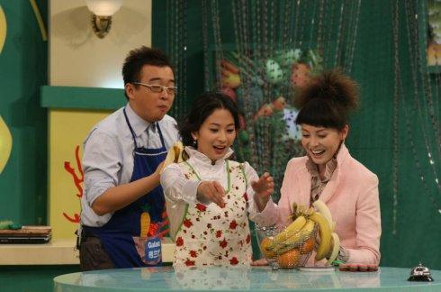 圣诞节坐客《美食美客三人餐桌》节目_谢金天_新浪博客