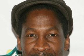 格伦&middot;普拉默