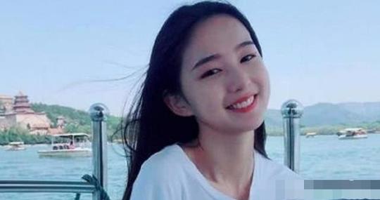 抖音年龄最小董事长,成为网红的她实力非凡.网友:事迹