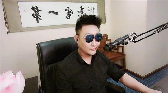 王者荣耀:快手一哥小仔爷被平台封号,疑似要跳槽虎牙直播?