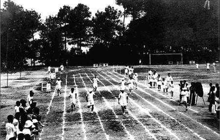 1935年,广益中学田径运动会.