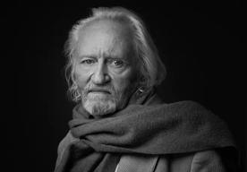 尼尔斯·阿贺斯图普