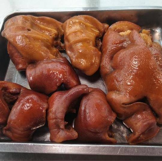 杭州富阳区本地哪家麻辣鸡头最有名开个麻辣鸡头店前景怎么样