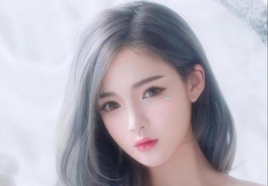最近抖音上很火的壁纸