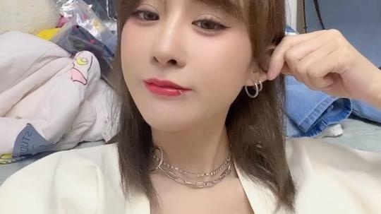 抖音滤镜韩国学妹妆冲鸭