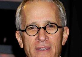 詹姆斯·纽顿·霍华德 