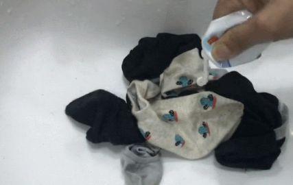 90后的懒星人的救星,教你快速洗袜子!