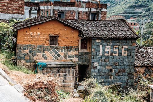 泉州石头厝:山地乡村带你领略独一无二的建筑之美