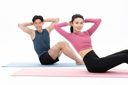 青年夫妻健身锻炼图片下载