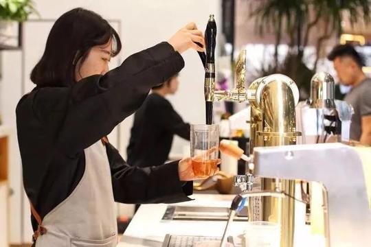 西安奶茶店代理加盟丨上班与创业贫富差距明显的原因