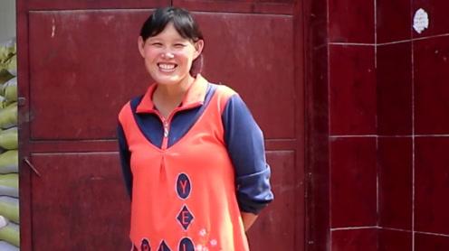 为赚钱夫妻两地分居，女人想老公了咋办?农村大姐回答得很真实