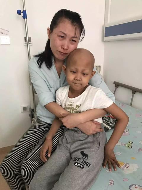 三岁小孩遇到问题喜欢哭家长怎么说