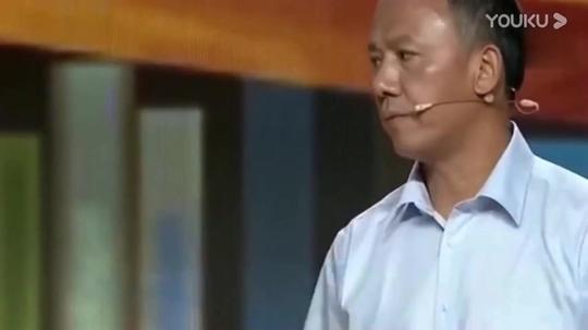 开讲啦:撒贝宁称安徽姑娘说话都像唱黄梅戏的，赢得全场欢呼_超清