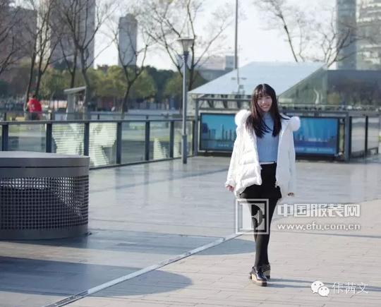 【佧茜文k.style】街拍系列之元旦约会装满分搭配推荐