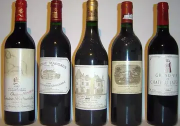 法国波尔多葡萄酒特点和价格（波尔多最著名的葡萄酒是什么）