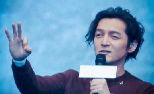 胡歌被问未来老婆人选，下意识说出一个名字