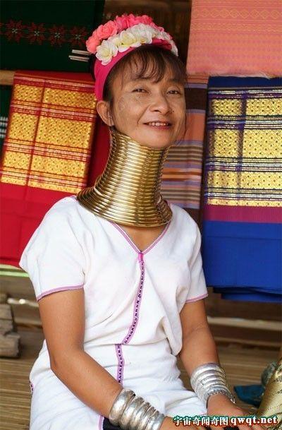 探索泰国神秘的长颈女人村