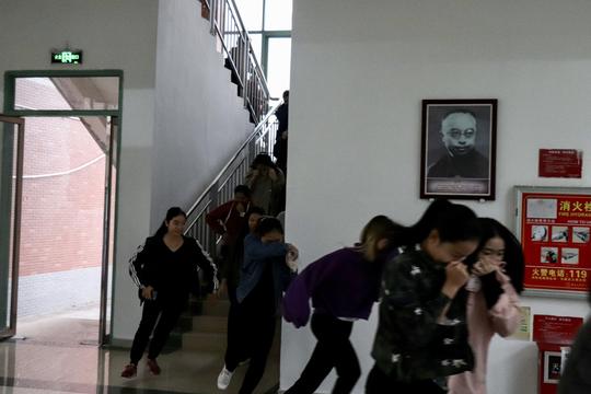 音乐舞蹈学院顺利开展消防安全疏散演习