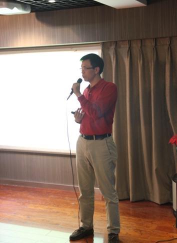 热酷ceo刘勇来在北大做主题演讲