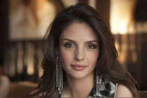 卡罗琳&middot;博尔顿