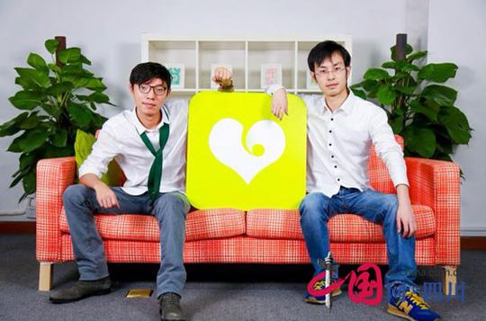 抹茶美妆联合创始人黄毅(左),许泽(右)
