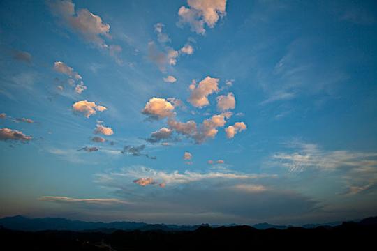 天空_彩霞_祥云_图片大全—全景创意图库（quanjing.com）中国领先的正版图片视频素材网站
