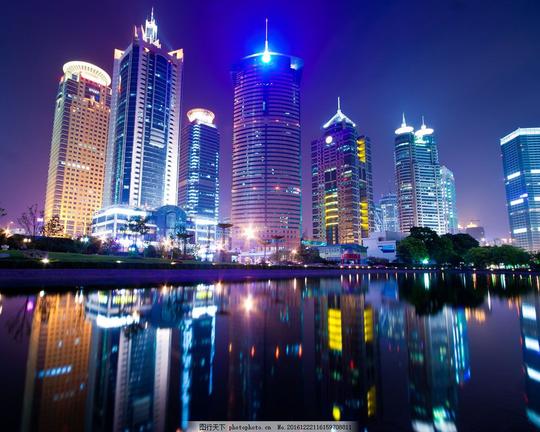 美丽的城市风光图片素材水边美丽夜色城市建筑高楼天空夜景