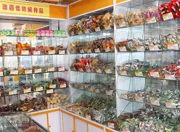 特色零食加盟店天天生意好
