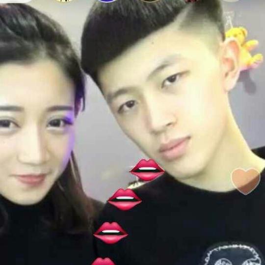 收藏了快手牌牌琦社会摇背景曲的会员列表