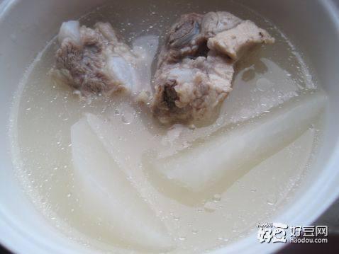 萝卜骨头汤怎么做？推荐3种做法