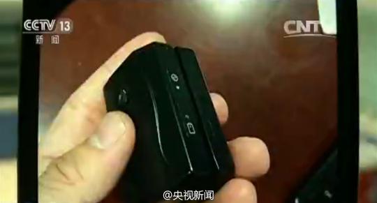 已有不少人被骗.下图这些"黑盒子"都是银行卡复制器,看到请及时报警!