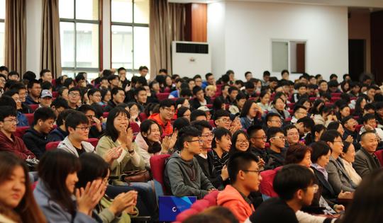 全力支持大学生参与各类创新创业竞赛,培育孵化学生创新创业项目.