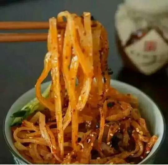 纯手工擀面皮