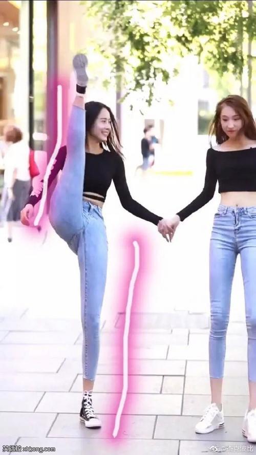 开了长腿特效就不要高抬腿了