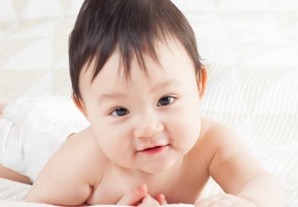 2020晒宝宝出生照片发朋友圈说说
