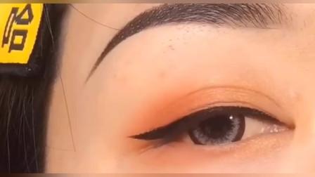 宝宝眼睛漂亮很重要